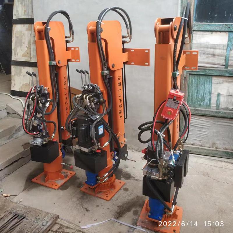 剑河县重汽蓝牌随车吊 3.2吨 国六动力强 液压驱动 农用自卸起重机